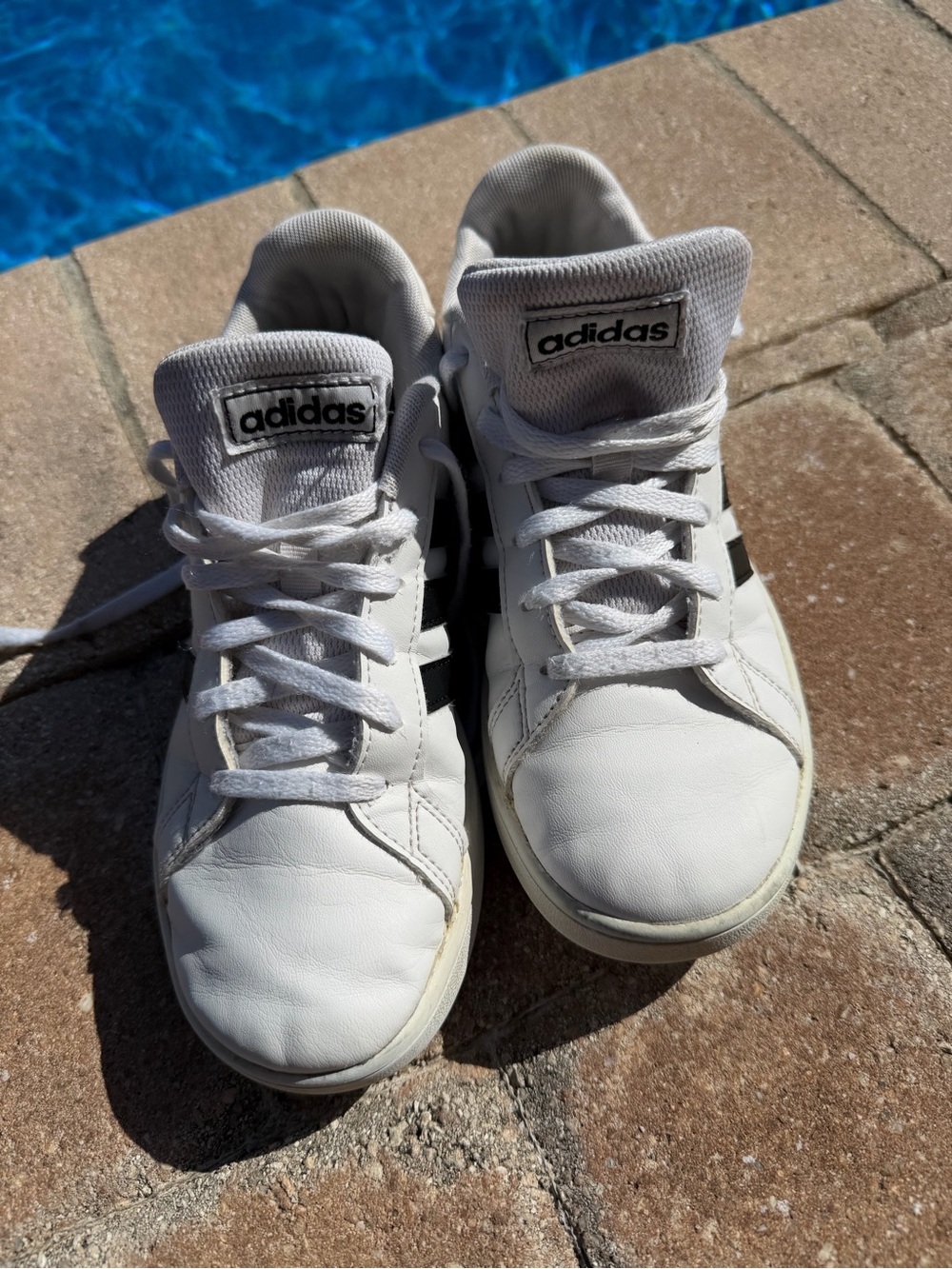 Adidas Grand Court Sneakers – White with Black Stripes – Women’s Size 4